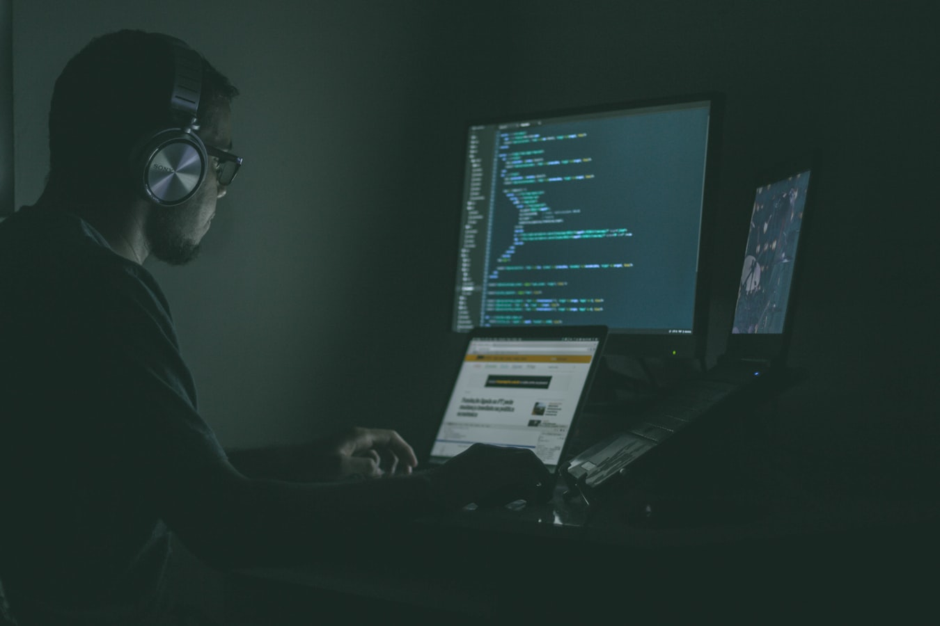 أفضل الدول للاتصال بها عبر Surfshark للحصول على أسعار اشتراكات رخيصة 2026