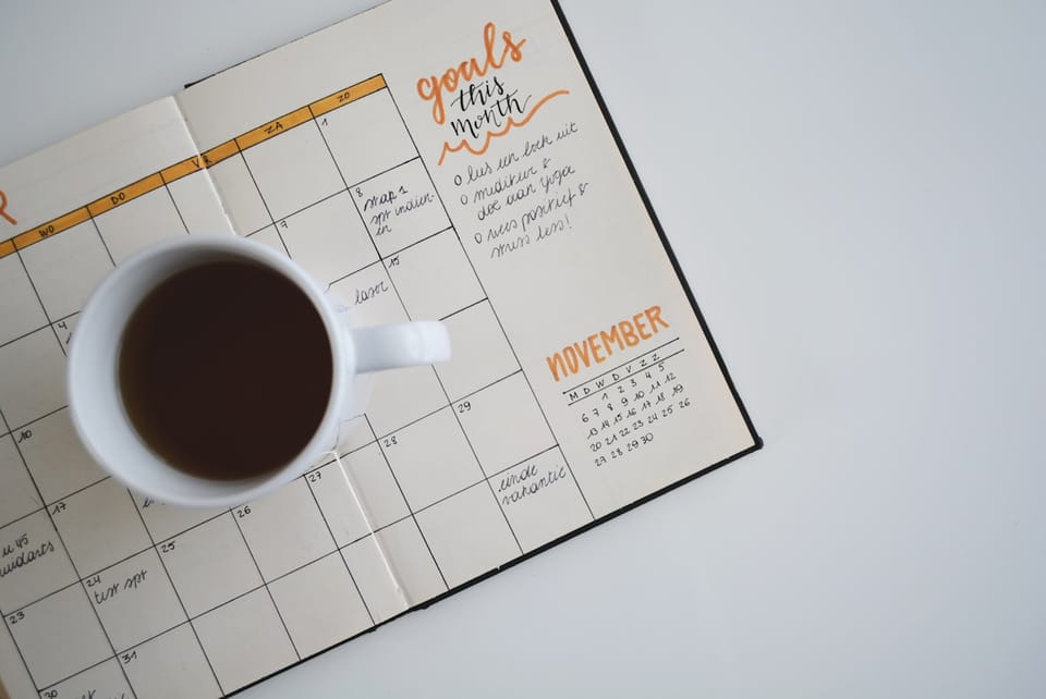 Social Media Scheduling for Businesses: How to Manage 10 Accounts in 30 Minutes Daily (2026)