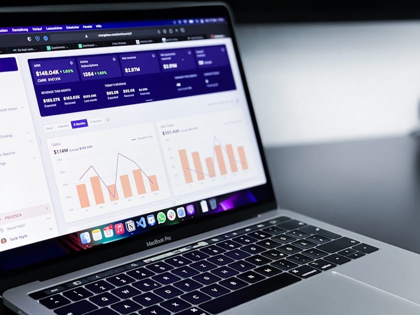 نقل موقعك إلى Bluehost في 2026: خطوات بدون خسارة SEO