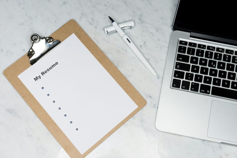 ATS Resume Template Guide 2026: Word & PDF That Pass Filters