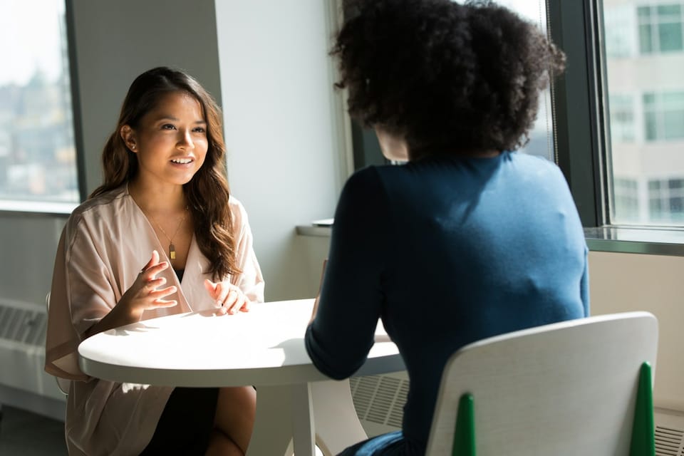 Discovery Call Questions with AI (2026): Uncover Real Needs Before You Pitch